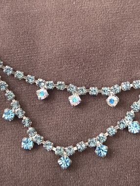 Light Blue Crystal Drop Necklace - Vintage - Exellent Condition Convertible